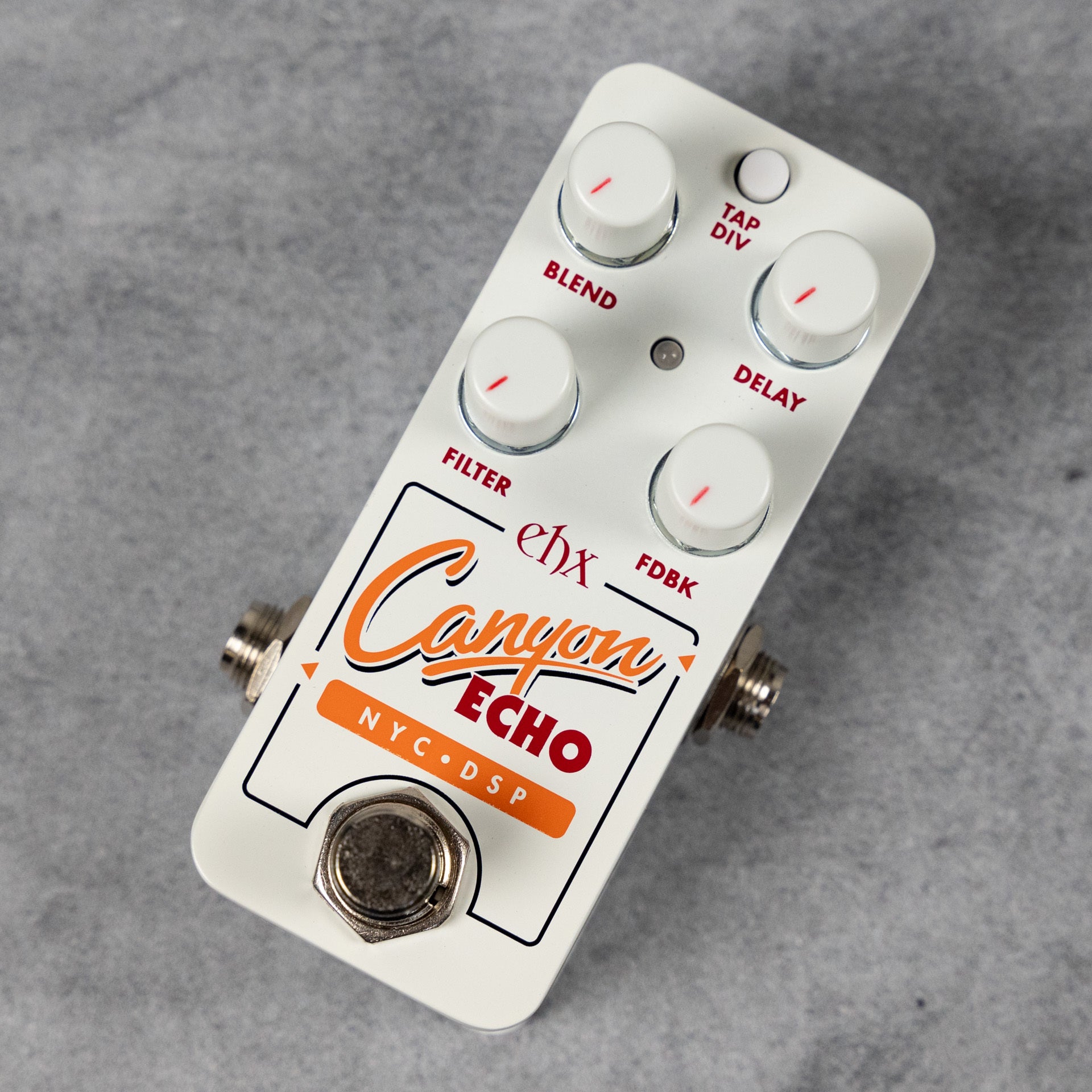 Electro-Harmonix Pico Canyon Echo – Carlton Music Center