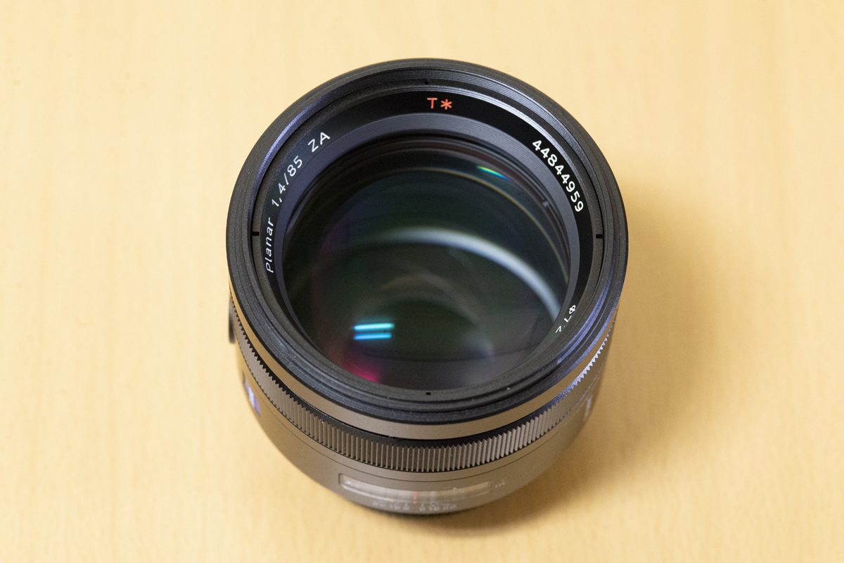 SONY プラナー 85mm f1.4 ZAのレビューと作例を紹介 - カメラを持って