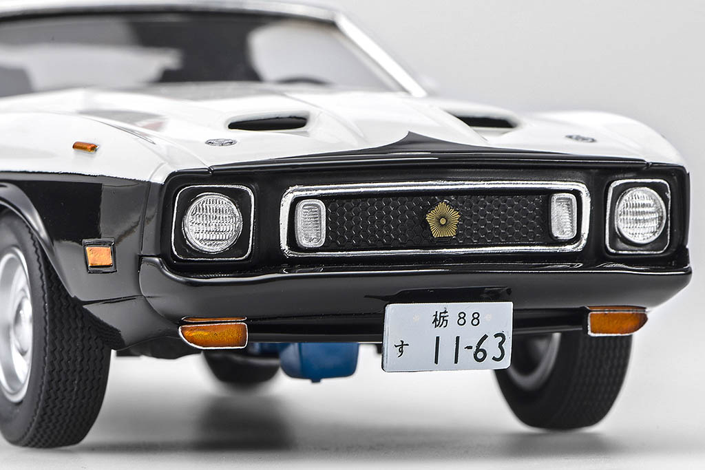 フォード・マスタング・マッハI 日本の警察車両 日本の警察車両史に残る1