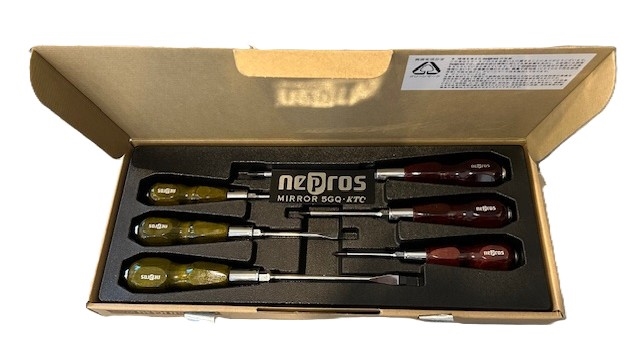 Nepros NTD306 - Wooden-Grip Screwdriver 6PC Mix Set w/Magnetic