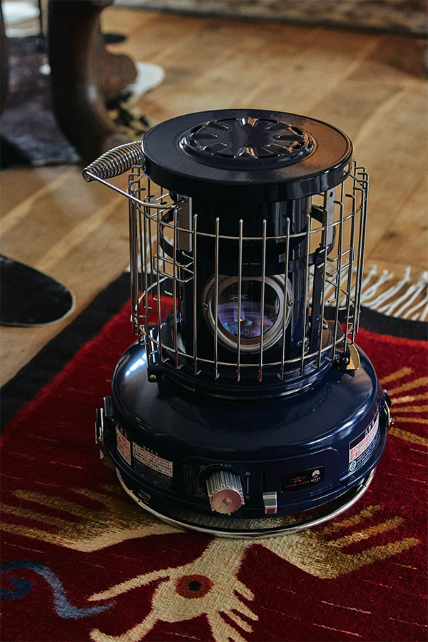 美品 アラジン×BEAMS ガスストーブ 限定 藍色♪ ストーブの名品