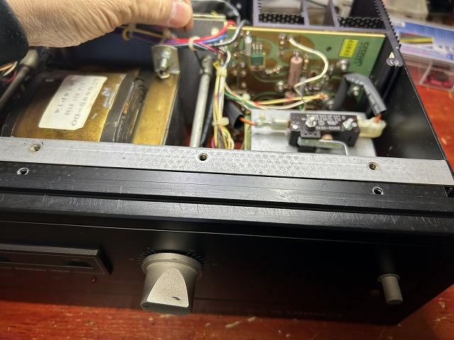 CROWN パワーアンプ PS-200の修理 ーその2ー - TomのブログⅡ