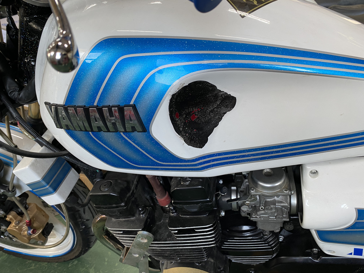 4HM XJR400 xjr ガソリンタンク オリジナル 当時 塗装 タンク塗装