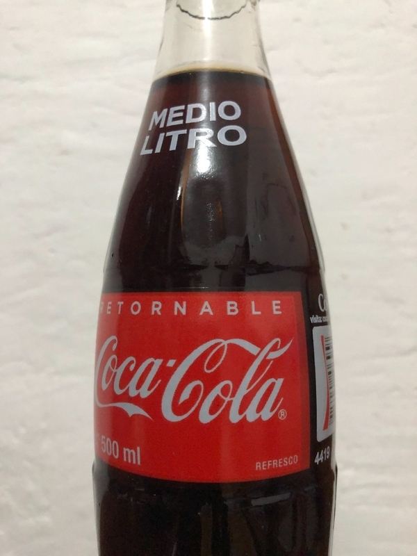 世界一おいしいといわれるメキシコのコーラを飲んでみた - ちょいと