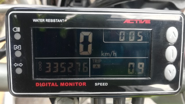 アクティブデジタルスピードメーターV4