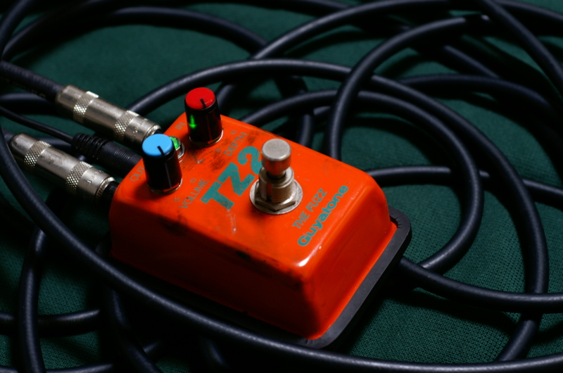 Guyatone TZ2 ファズエフェクター【動作確認済】 Guyatone TZ2 ファズ