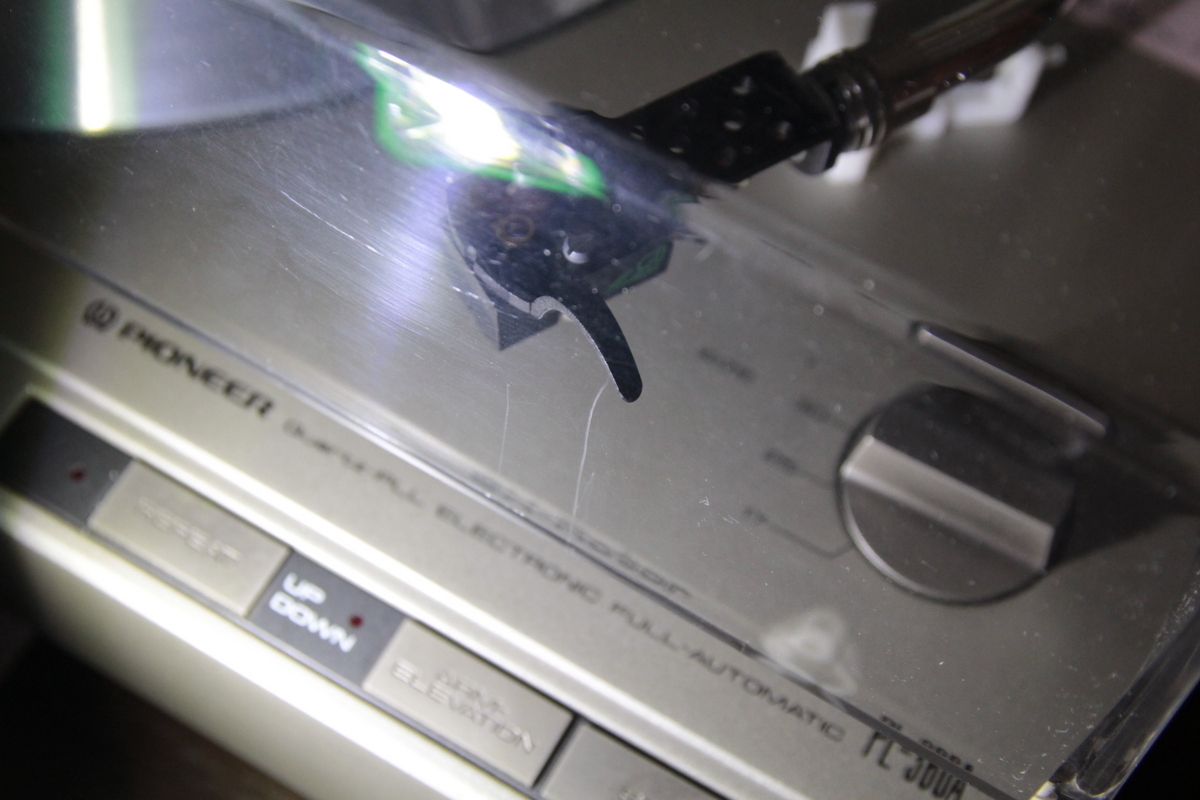 パイオニア PL- L-350 フルオートプレイヤー。カバーにキズかなり多い