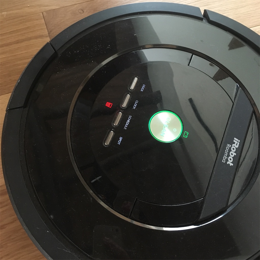 ルンバのお手入れ】ゴミサインが消えない時のお手入れ方法 - スーさん