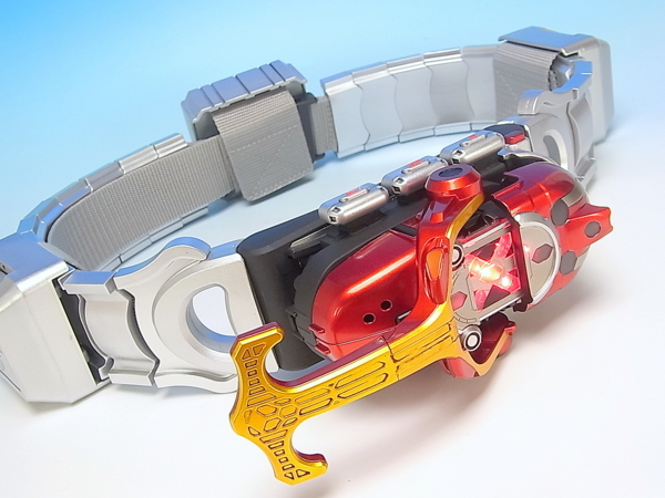 仮面ライダーカブト COMPLETE SELECTION MODIFICATION CSMダーク