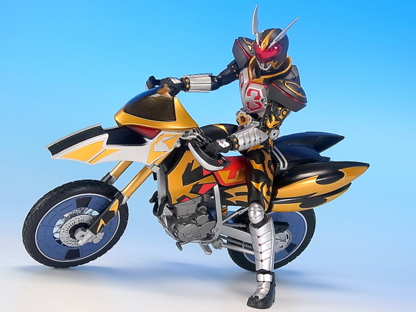 S.H.フィギュアーツ シャドーチェイサー レビュー - YOの玩具箱