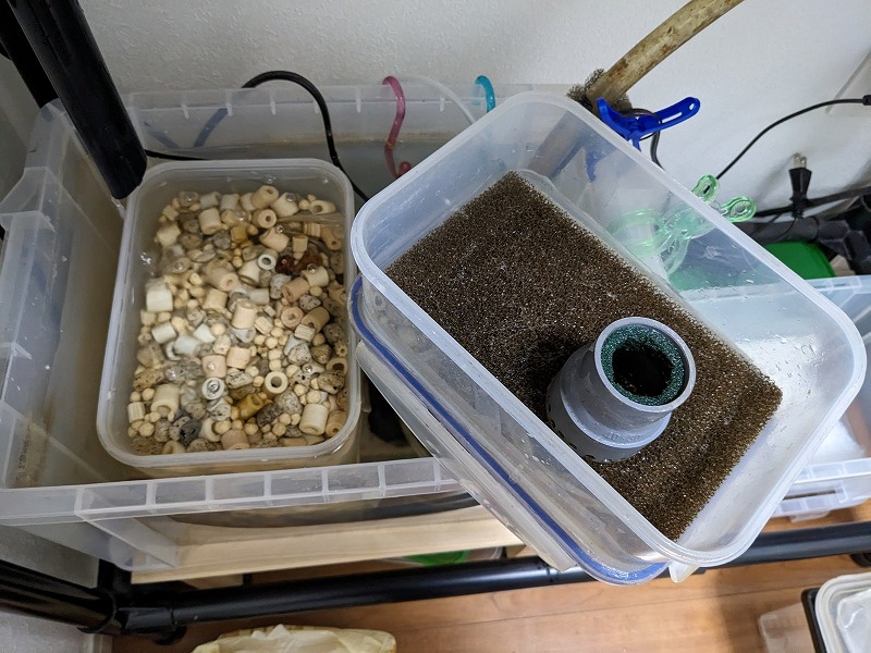 自作濾過槽の濾材にテトラEXバイオボールを使ってみる - いもじろうの