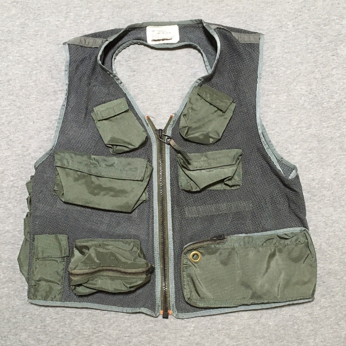 米軍 実物放出品 US ARMY エアークルーサバイバルベストTYPE1☆稀少品