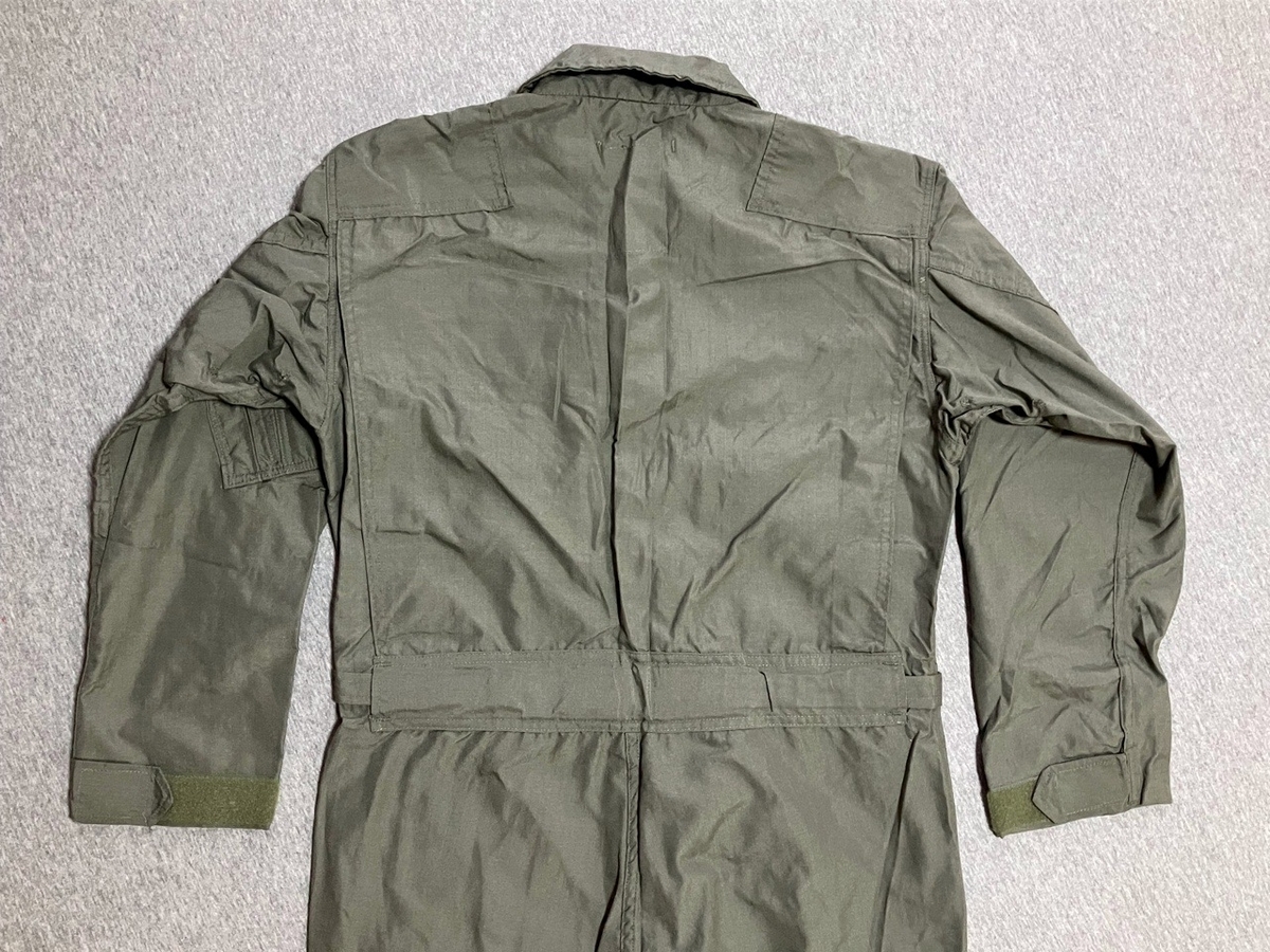 比較的新しいモデルです！【アメリカの軍服】パイロットスーツ