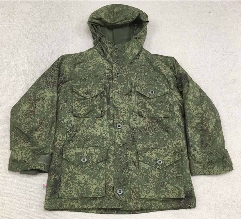 シベリアでも大丈夫？【ロシアの軍服】防寒迷彩パーカー（デジタル