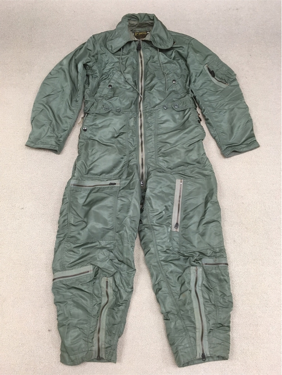 MA-1と同世代！【アメリカの軍服】空軍防寒パイロットスーツCWU-1P（2