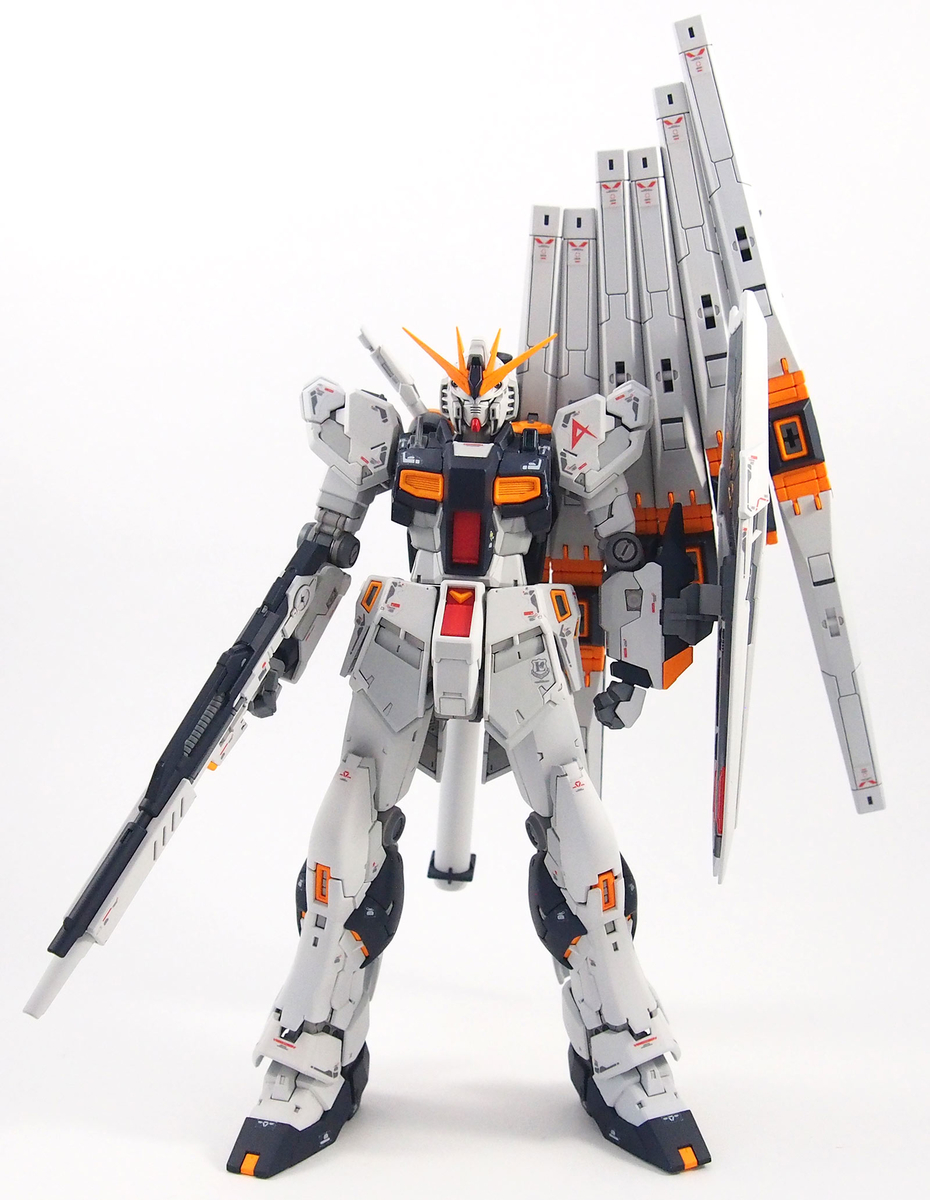 RG νガンダム 塗装済 完成品 【公式通販】