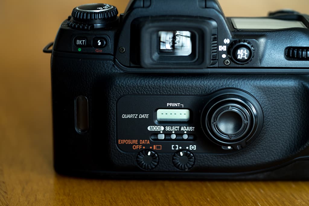 NIKON F80SとAF-S NIKKOR 50mm f/1.8Gがやってきた - カメラが欲しい