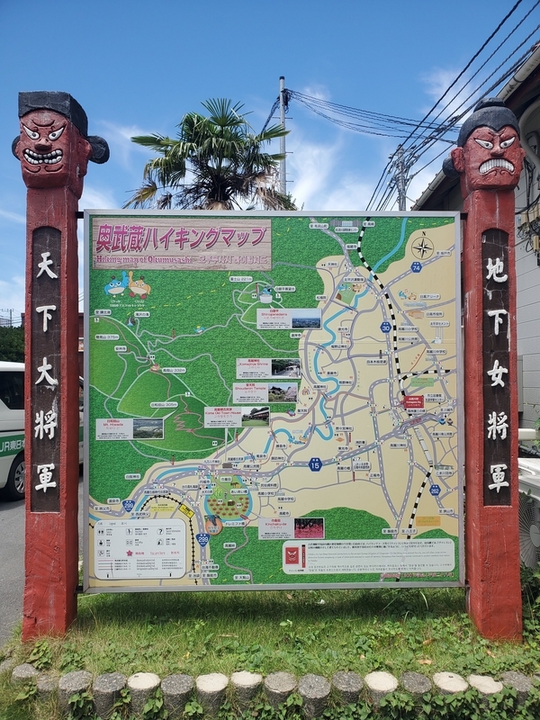 日高市や観光客を守っている魔除け「将軍標（チャンスン）」 - 歩・探