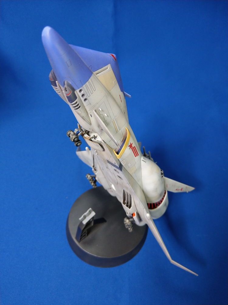 ハセガワ 1/400 クラッシャージョウ ミネルバ Minerva painting and