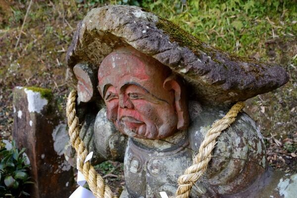 タノカンサァ（田の神様）、南九州のあちこちで出くわすぞ