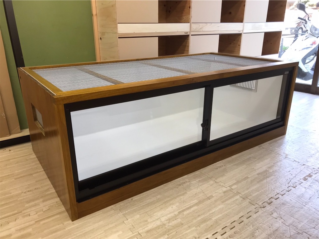 爬虫類 木製ケージ】幅700㎜×奥行350㎜×高さ500㎜