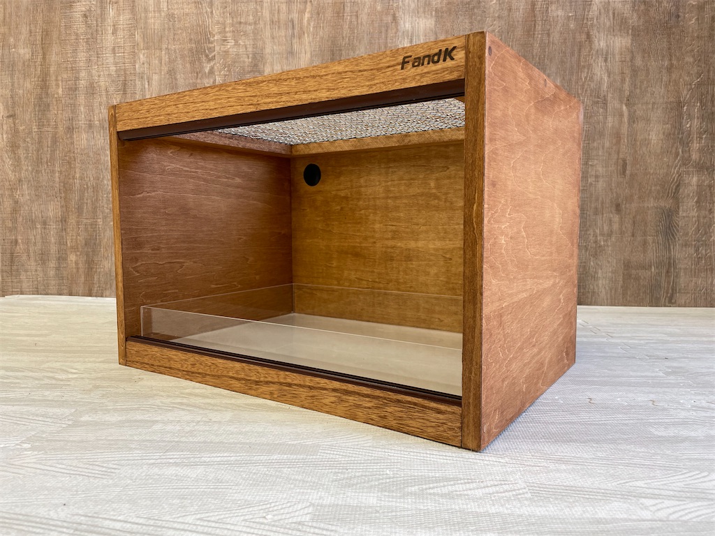 FandK爬虫類木製ケージカメレオン仕様