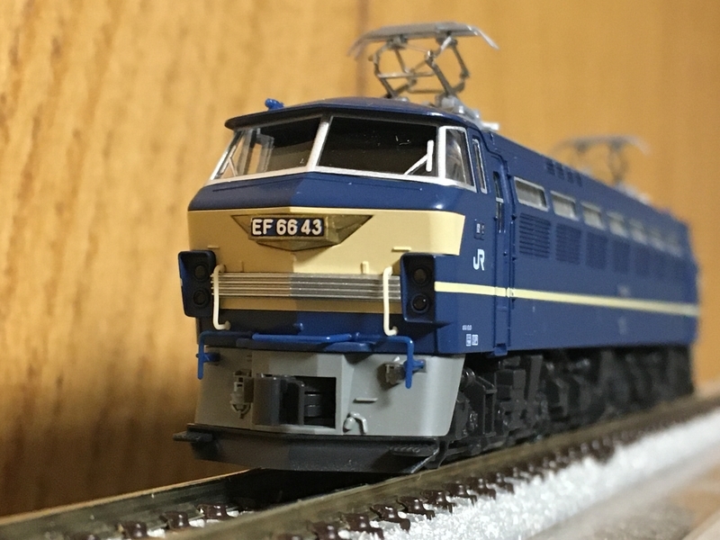 KATO 3047-2 EF66 後期形 ブルートレイン牽引機 KATO 3047-2 EF66 後期