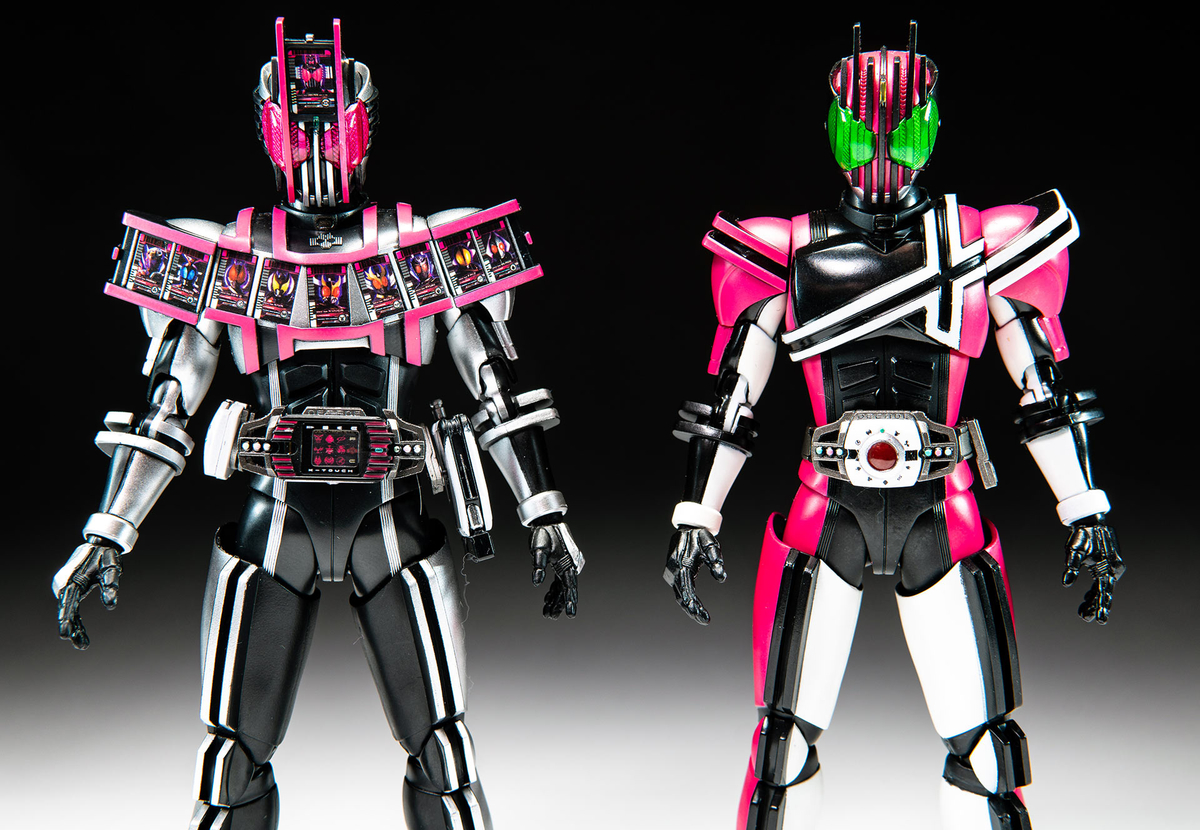 SHFiguarts 真骨彫製法 仮面ライダーディケイド コンプリートフォーム