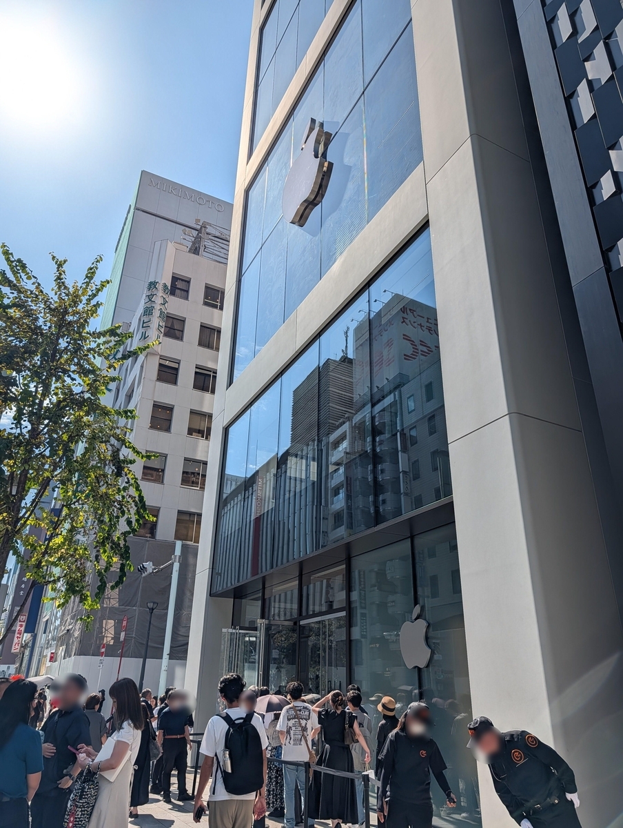 Apple銀座のリニューアルオープンに行ってノベルティを貰ってきた