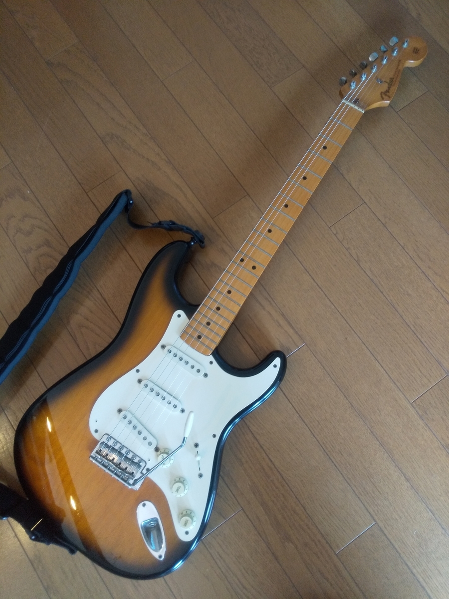 RAVEN 古いビンテージエレキギターストラト