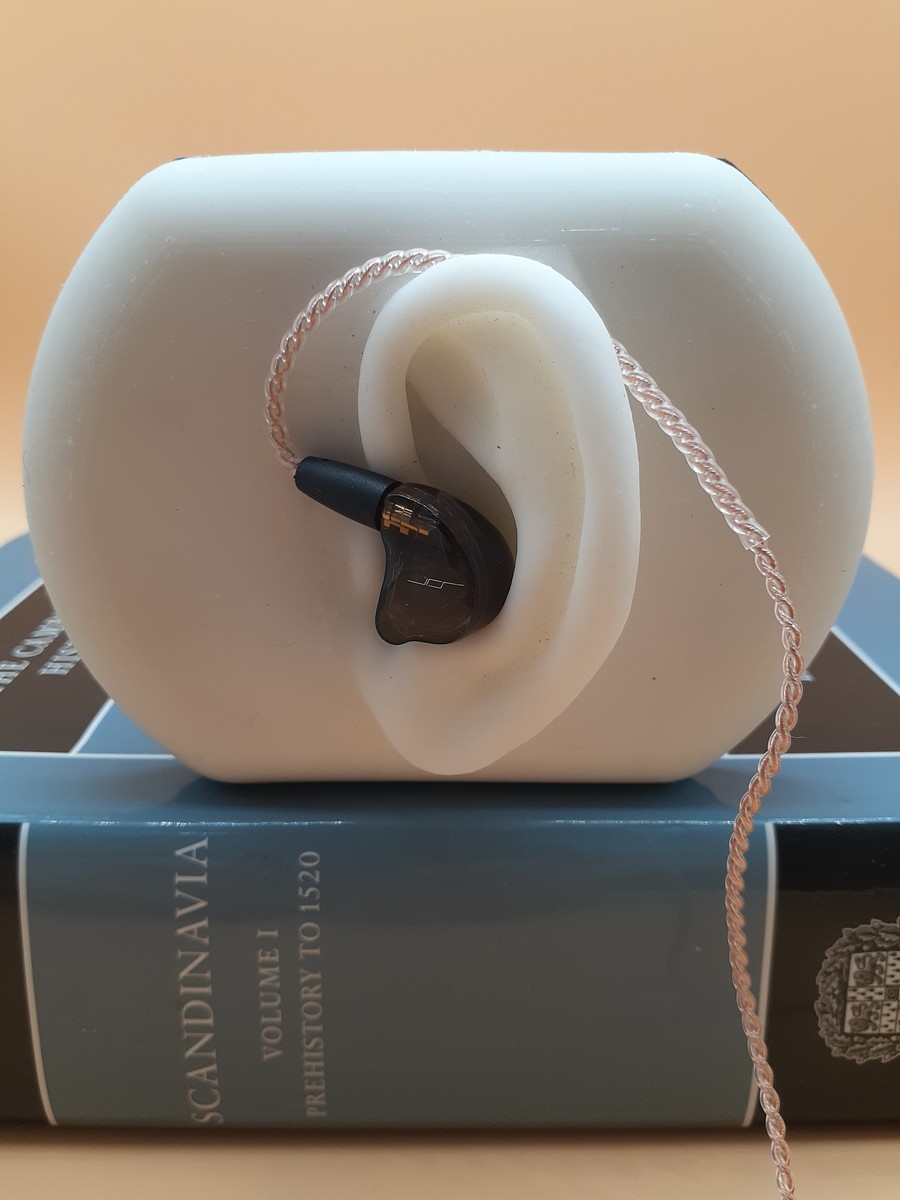 ハイブリッドイヤホン JPRiDE 2020 Liberty フラッシュレビュー】繊細