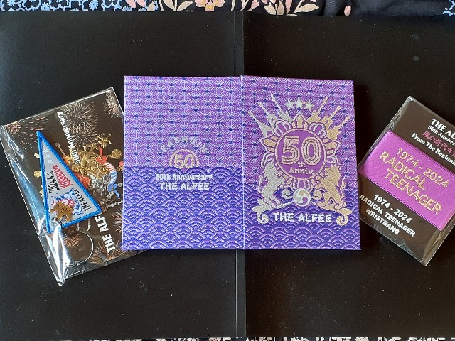 THE ALFEE ペナントキーホルダー(Birthday)&リストバンド THE ALFEE