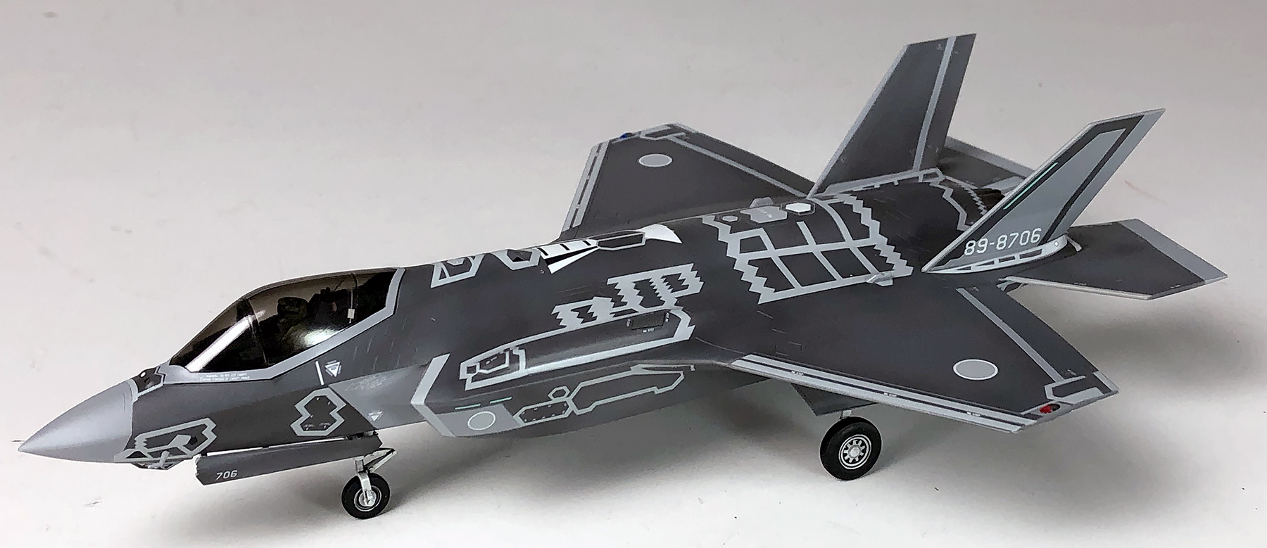 新品•未開封】航空自衛隊 初号機F-35A Lightning II 新品•未開封】航空