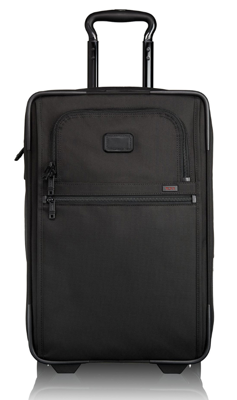 大満足】サイズが調整できる！TUMIスーツケースを5年以上使った感想は