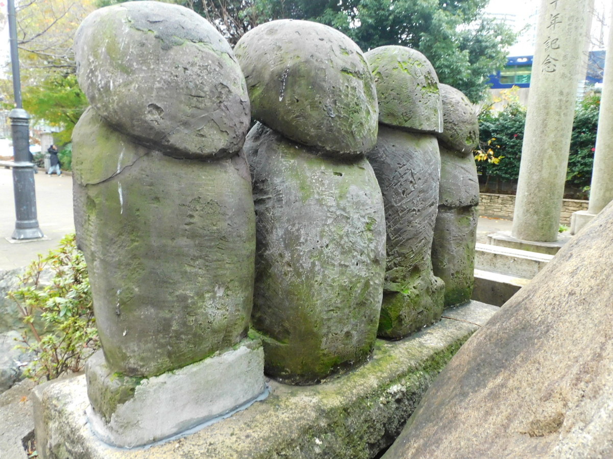 池袋の田の神さぁ - Peepooblue's Sketchbook