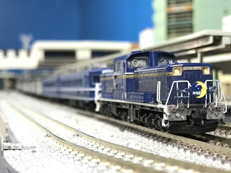 マイクロエース「カートレインさっぽろ」入線 - 休日の屋根裏