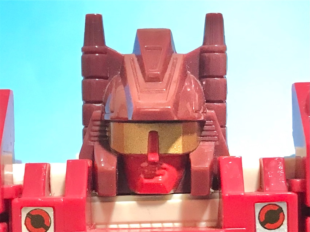 体力だけが全てじゃない。トランスフォーマー C-91 テックボット合体