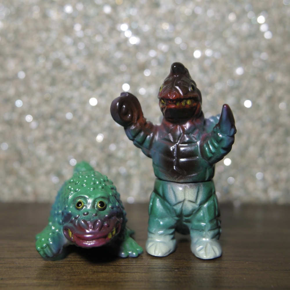 ぶたのはな じゃんけんバトルバルダック星人ウルトラマン怪獣ソフビ