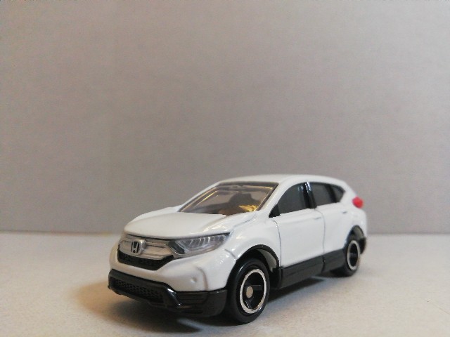 トミカ】No.67 ホンダ CR-V【ワイドタイヤ】〔記事No.63〕 - 車と