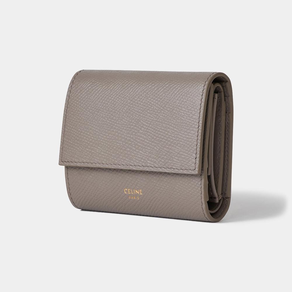 セリーヌトリフォールドウォレット ペブル