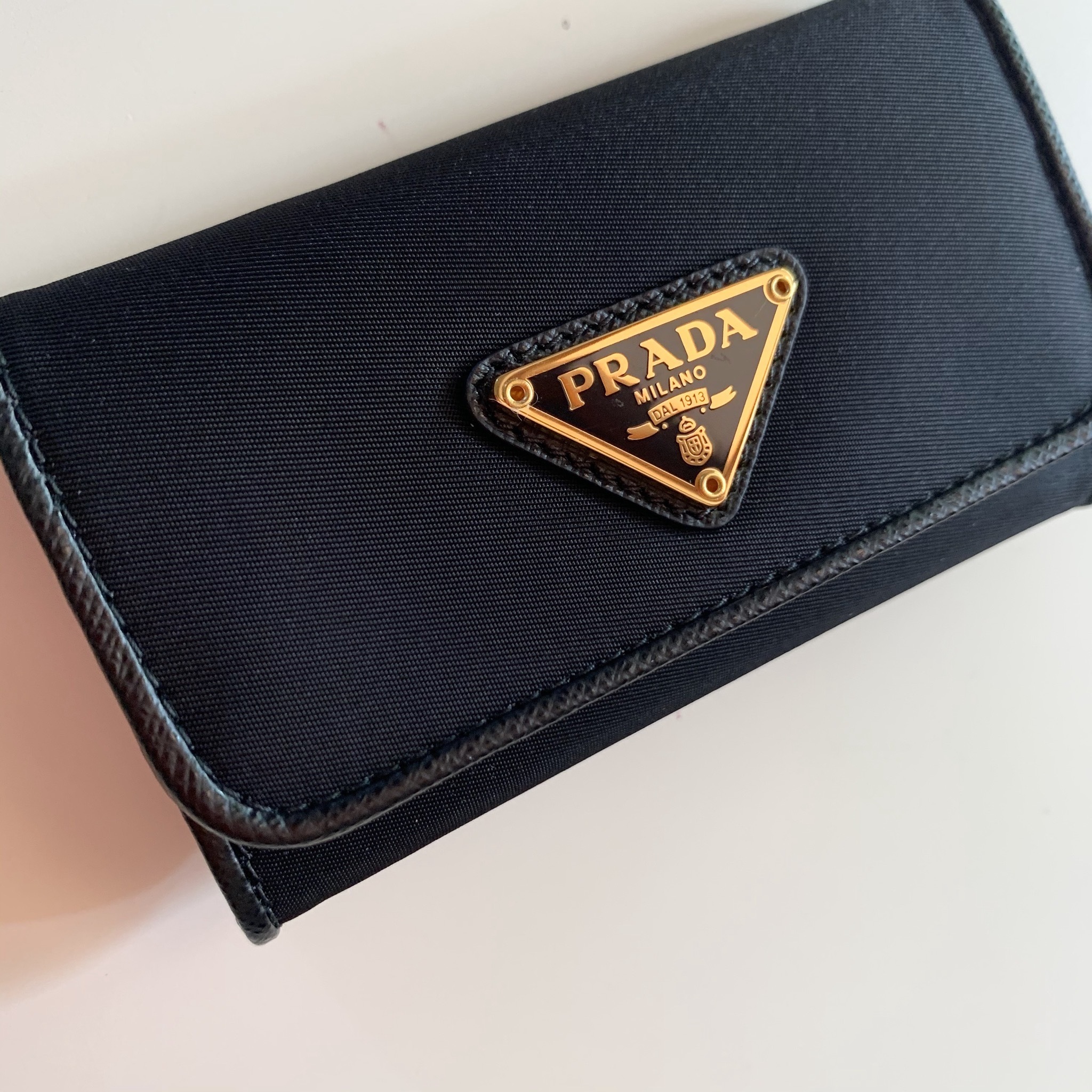 選べる金具お色☆《PRADA》ナイロン+saffiano 6連キーケース 黒 (PRADA