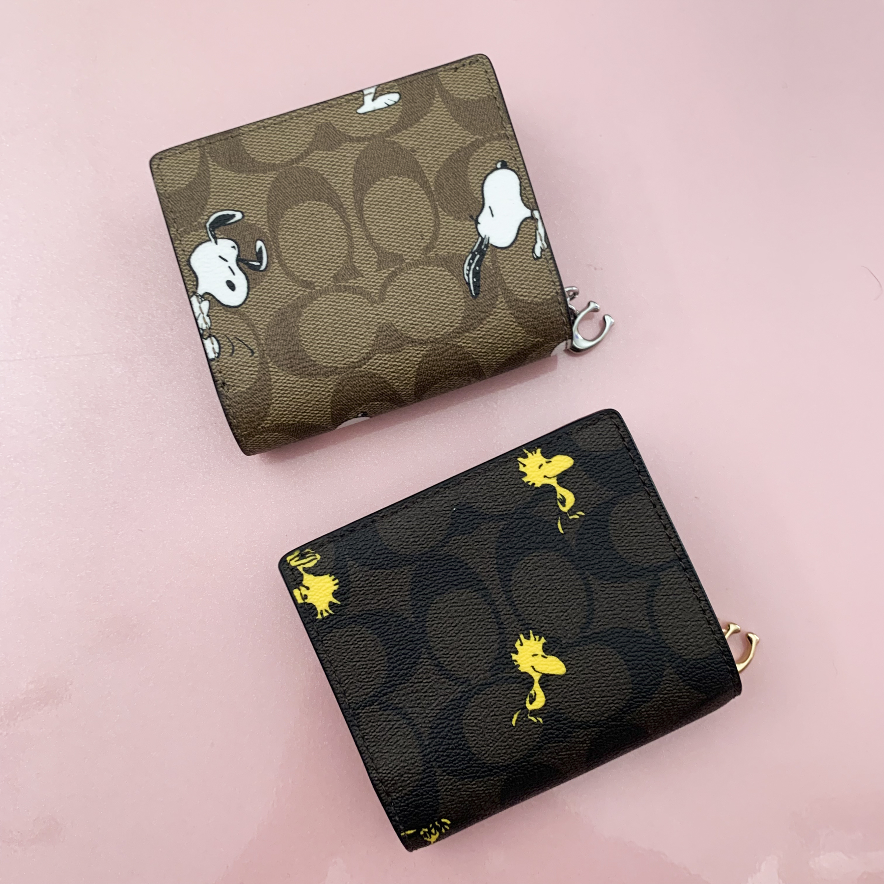 COACH x スヌーピー】○完売レア♪○PEANUTS お財布 スナップ (Coach