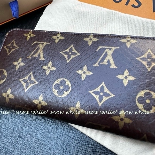 明日着 限定 パイソン 茶x金LVロゴ♪ 長財布 ZIPPY ルイヴィトン
