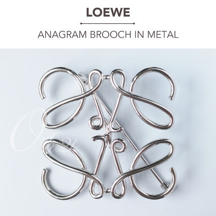 ブローチ シルバー（銀色）系 LOEWE(ロエベ) - ブランド通販のBUYMA