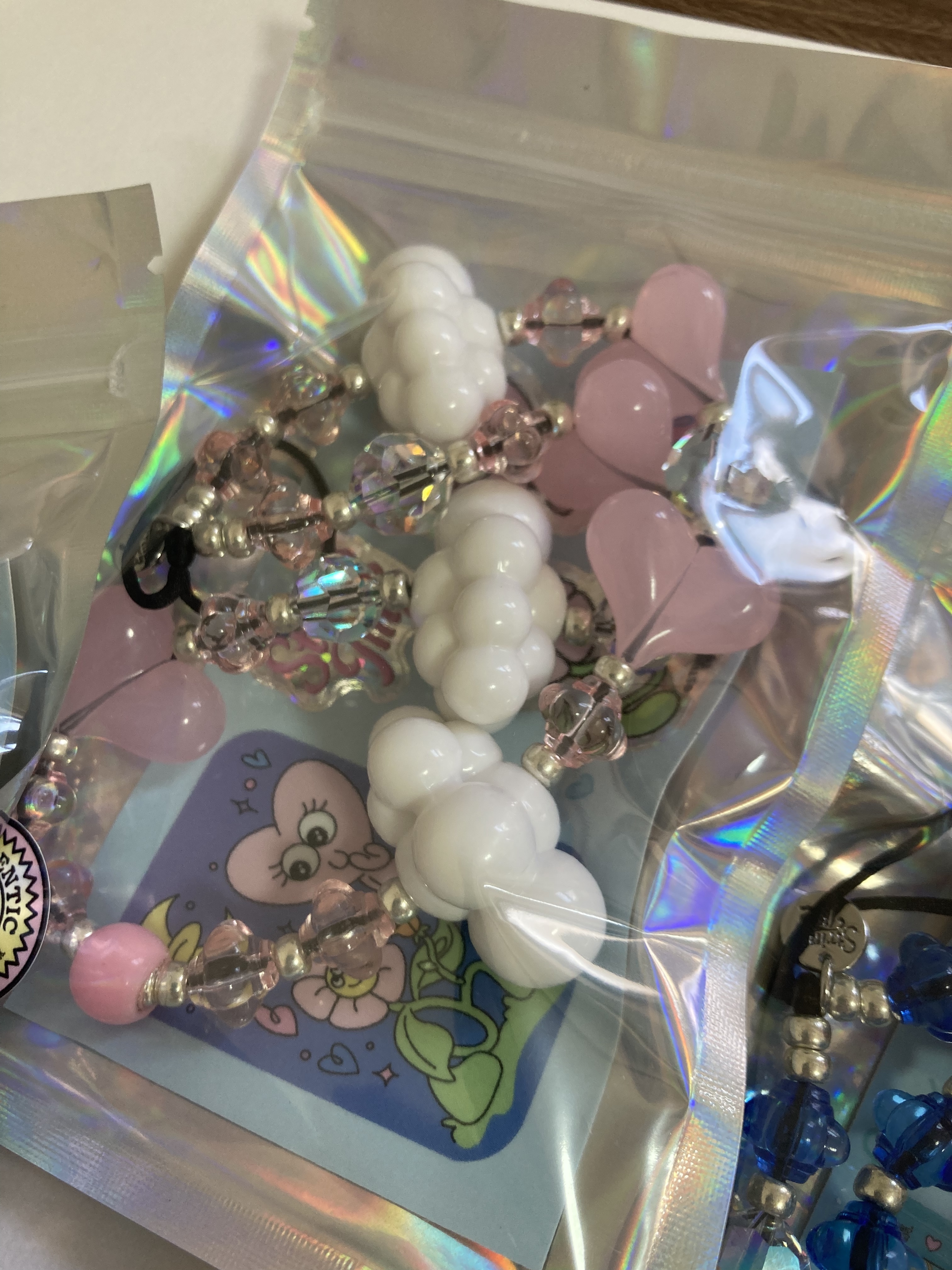 セレブ愛用☆String Ting☆Kawaii In the Sky スマホストラップ