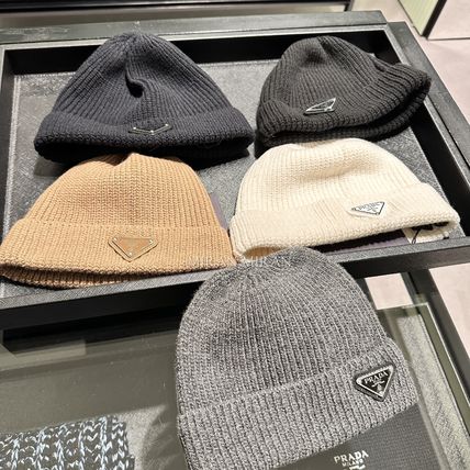 ベージュ系 PRADA(プラダ) ニットキャップ・ビーニー(メンズ) - 海外
