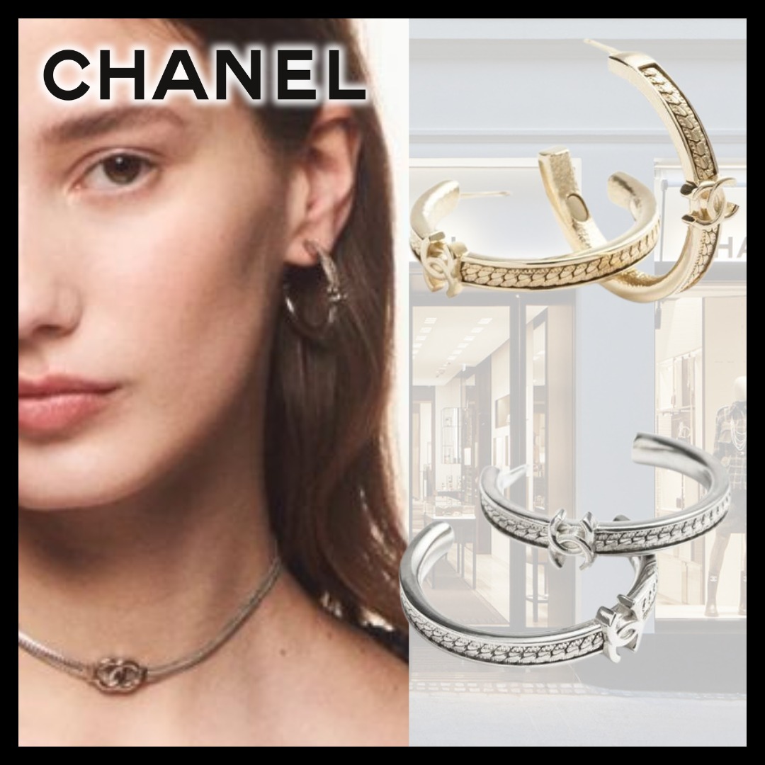 耳元で輝くCCロゴ♪】CHANEL フープピアス ゴールド シルバー (CHANEL