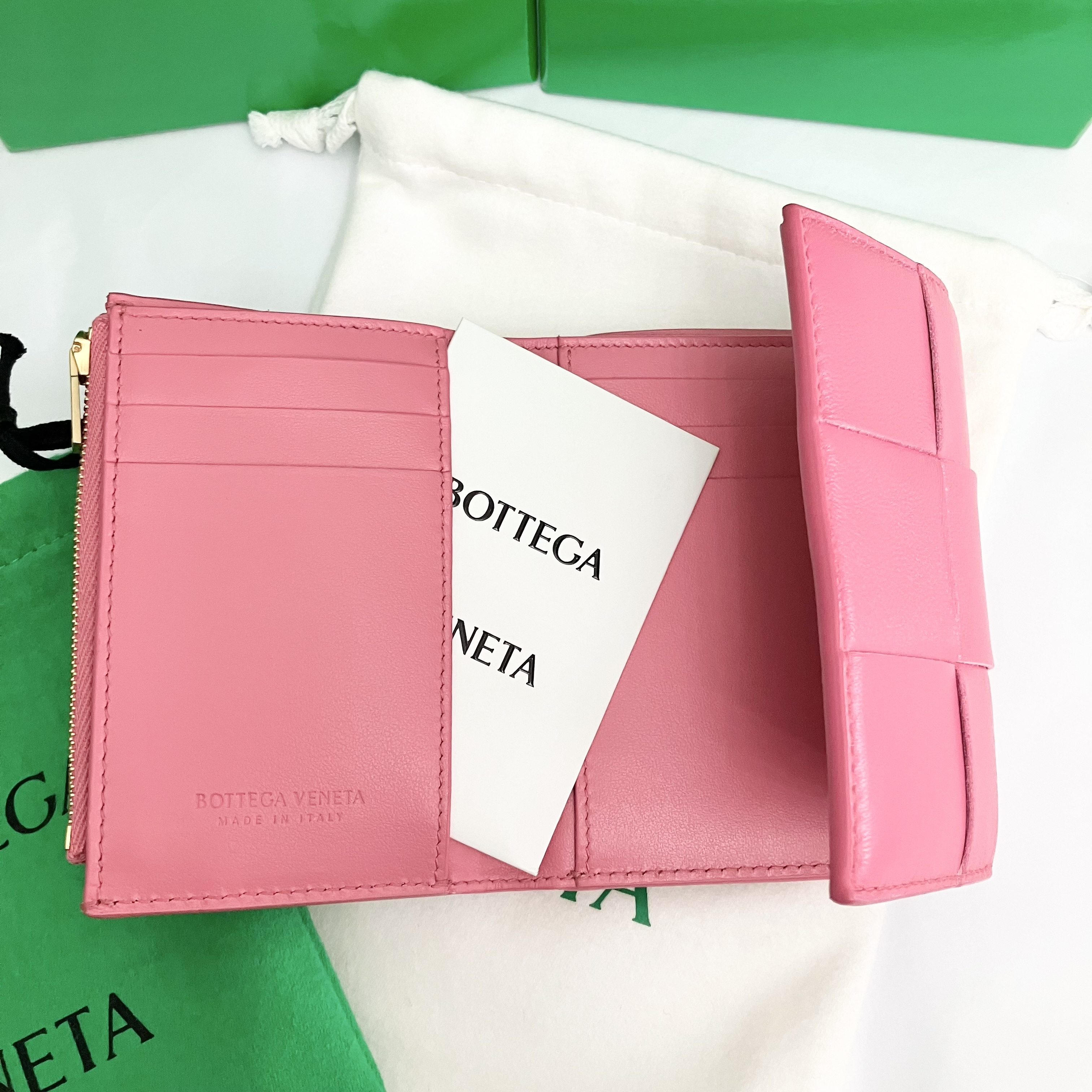 Bottega Veneta: Cassette Tri-Fold Zip Wallet 三つ折り財布