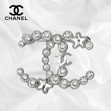 キラキラと美しく煌めく☆】CHANEL ブローチ 星 スター ロゴ (CHANEL
