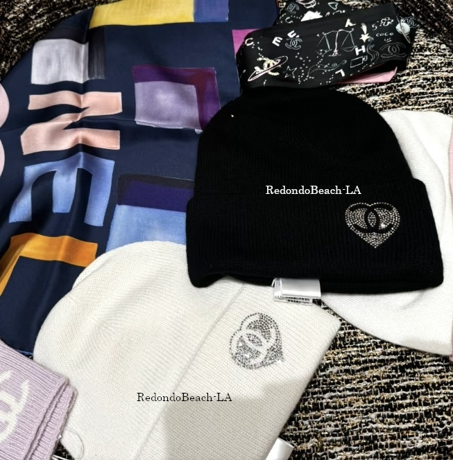 CHANELニット帽❤︎ブラック&ピンク 25B 最新作 シャネルニット帽